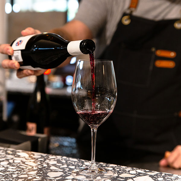 The Café Littleton's Market